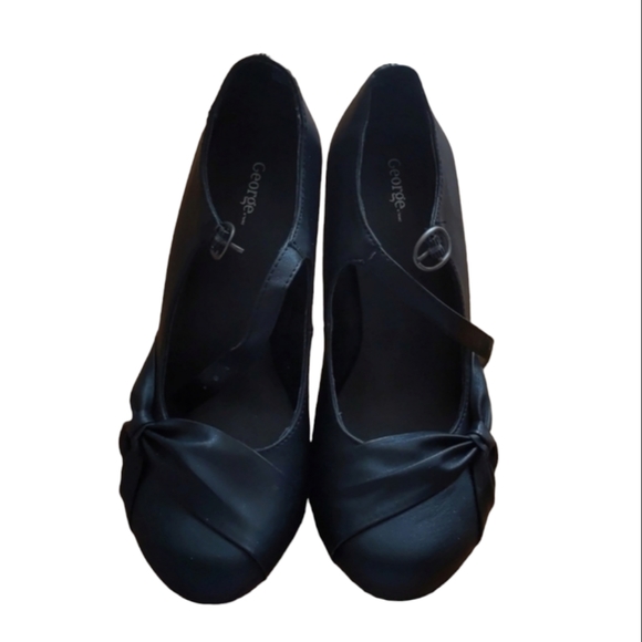 NWOT George black cone heel Mary Jane style with round toe size 7 1/2 - Picture 1 of 10